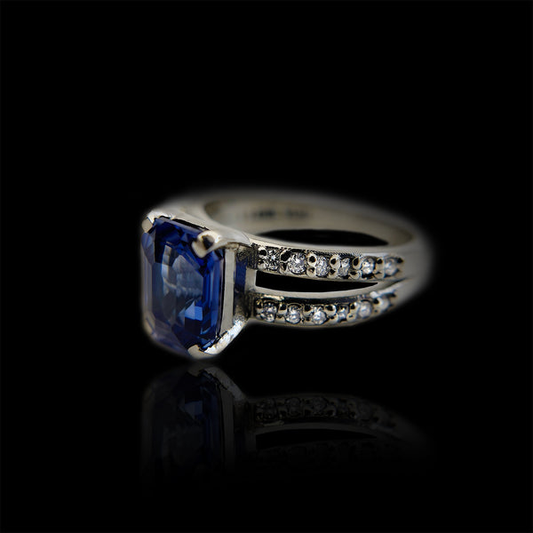 Timeless Beauty: Blue Sapphire